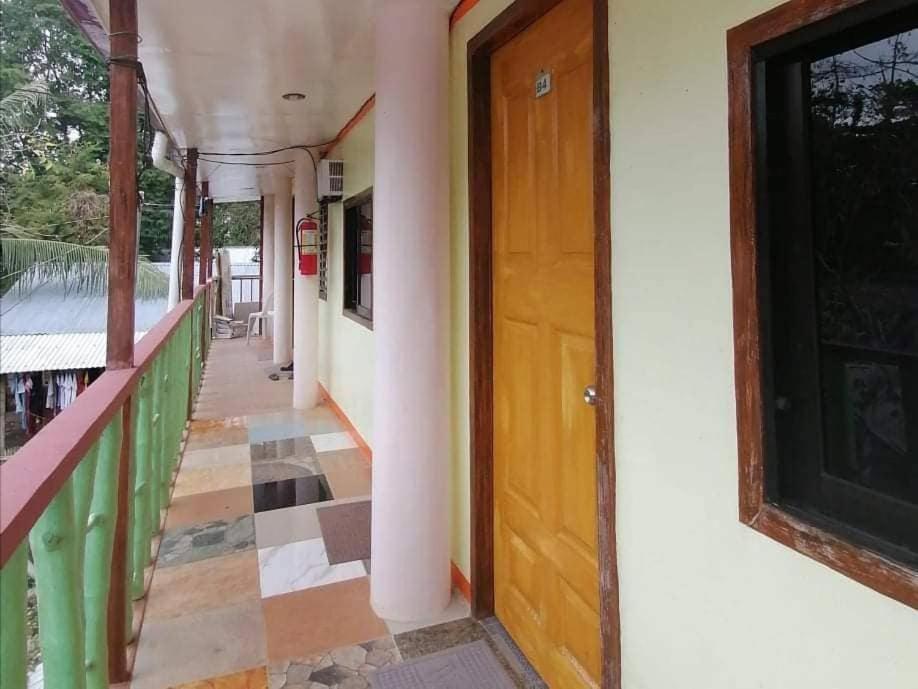 J&J Tourist Inn Bohol Bagian luar foto