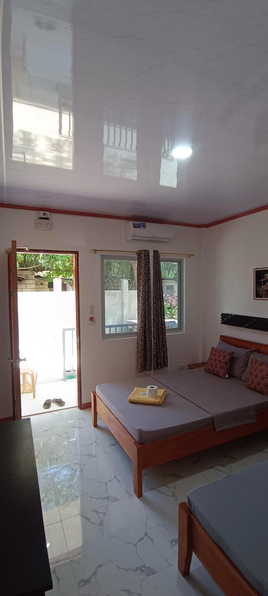 J&J Tourist Inn Bohol Bagian luar foto